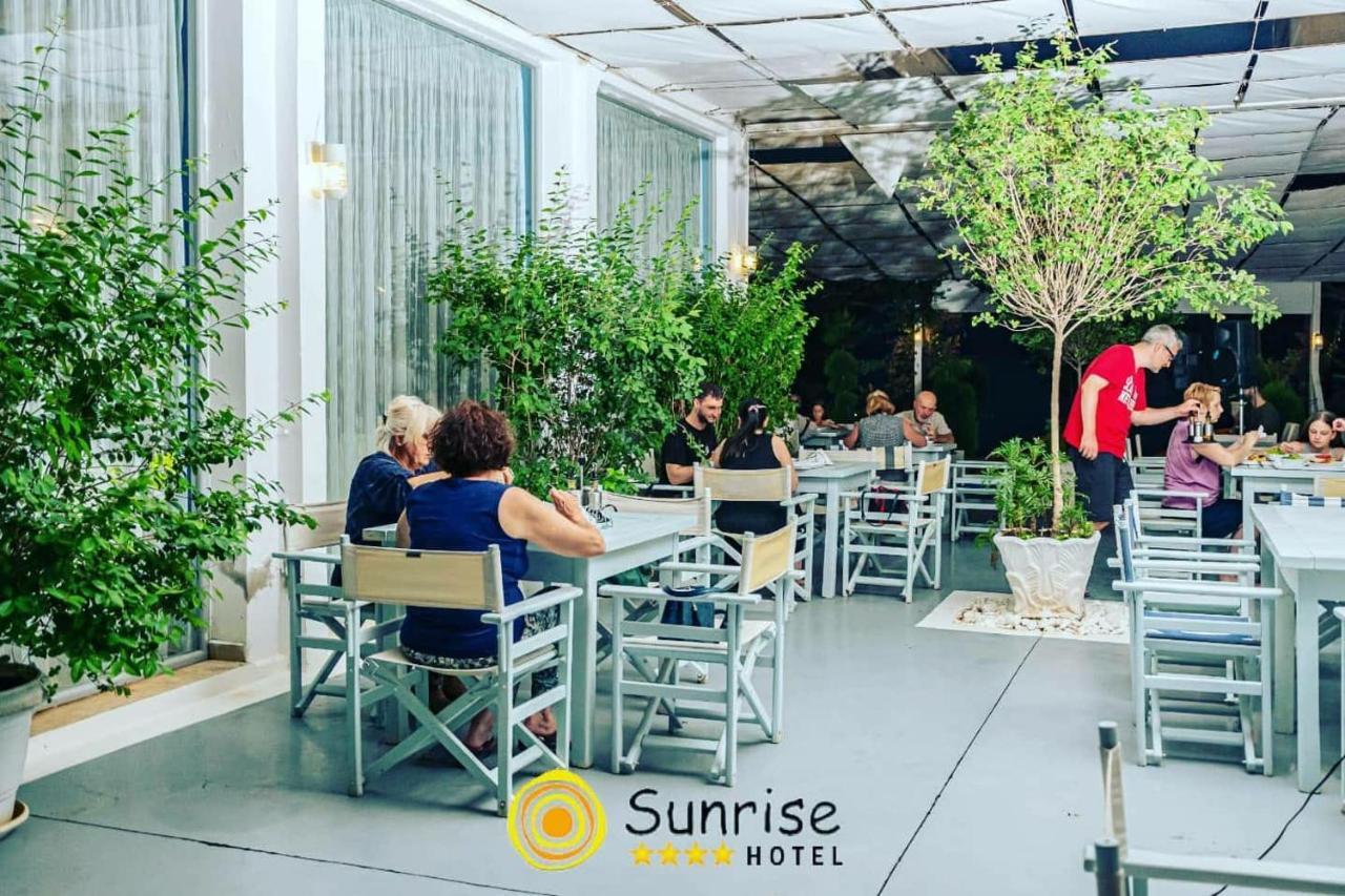 Sunrise Hotel Sarande Exterior photo