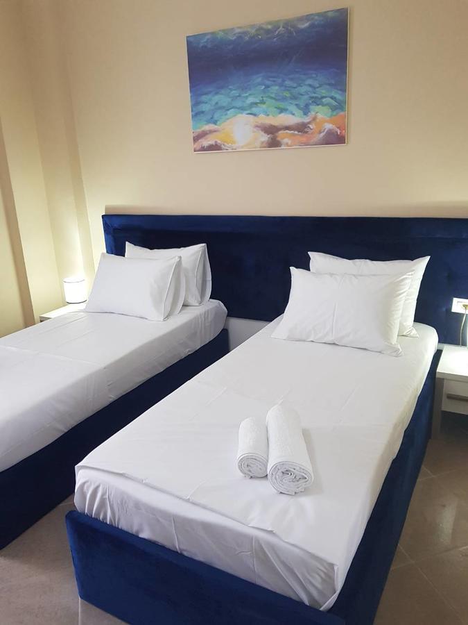Sunrise Hotel Sarande Exterior photo