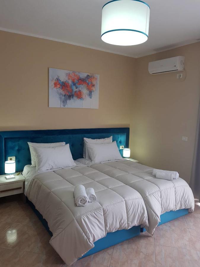 Sunrise Hotel Sarande Exterior photo