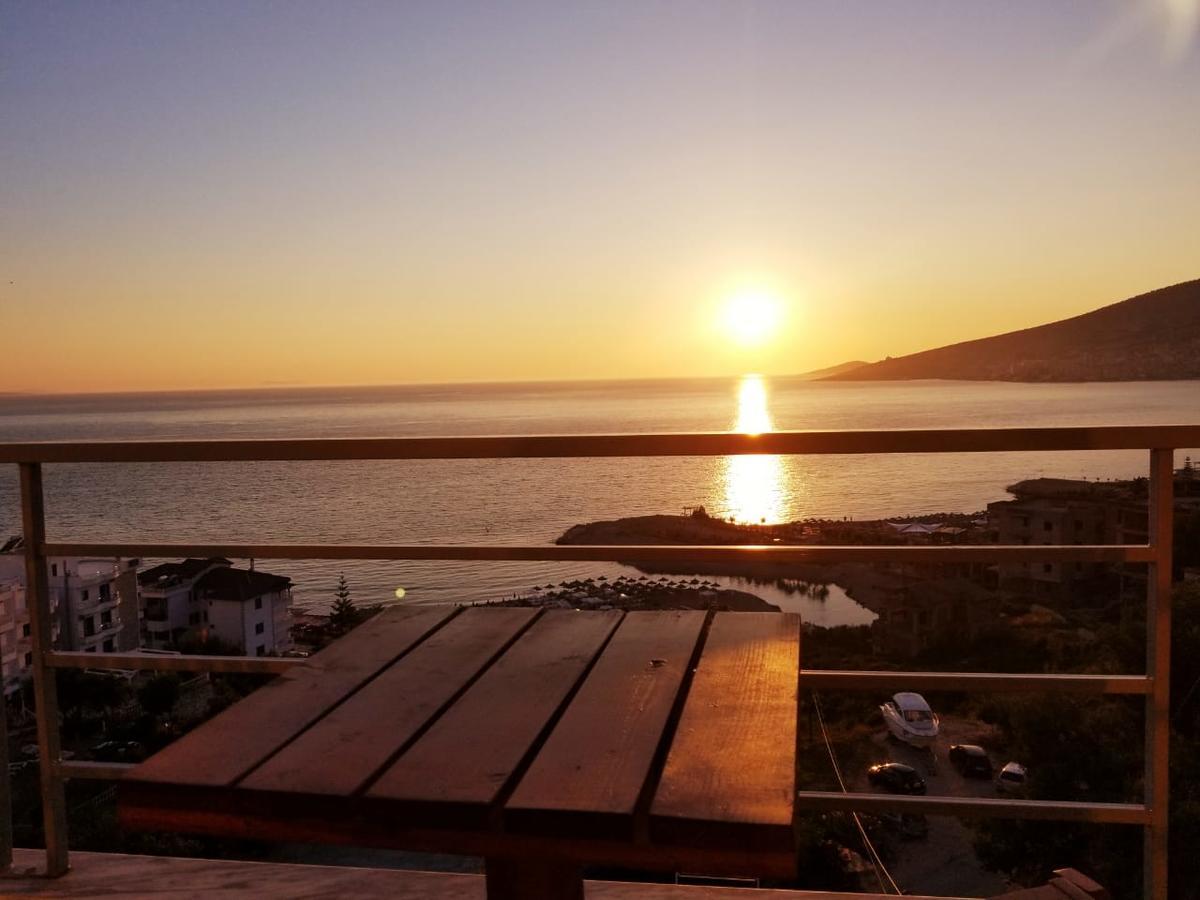 Sunrise Hotel Sarande Exterior photo