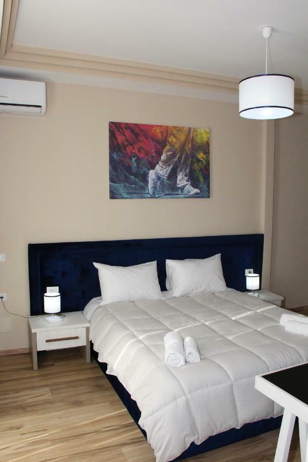 Sunrise Hotel Sarande Exterior photo