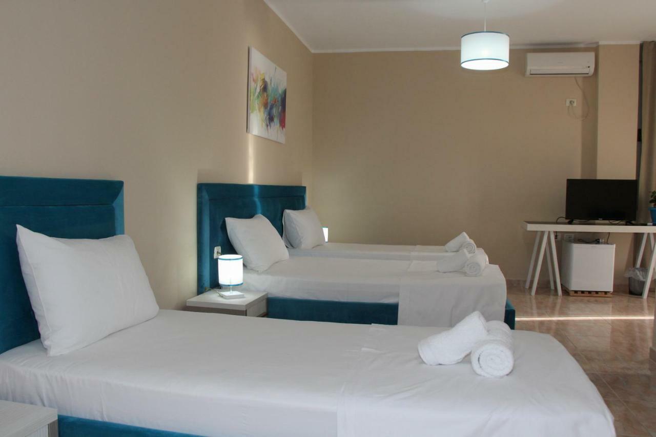 Sunrise Hotel Sarande Exterior photo