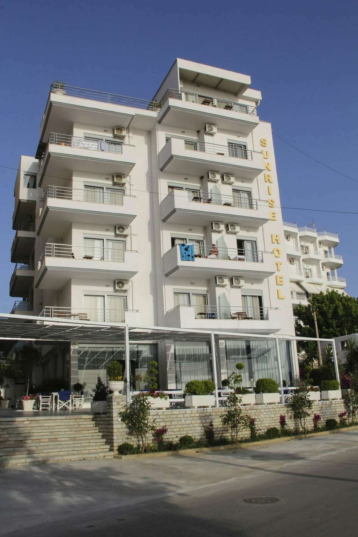 Sunrise Hotel Sarande Exterior photo